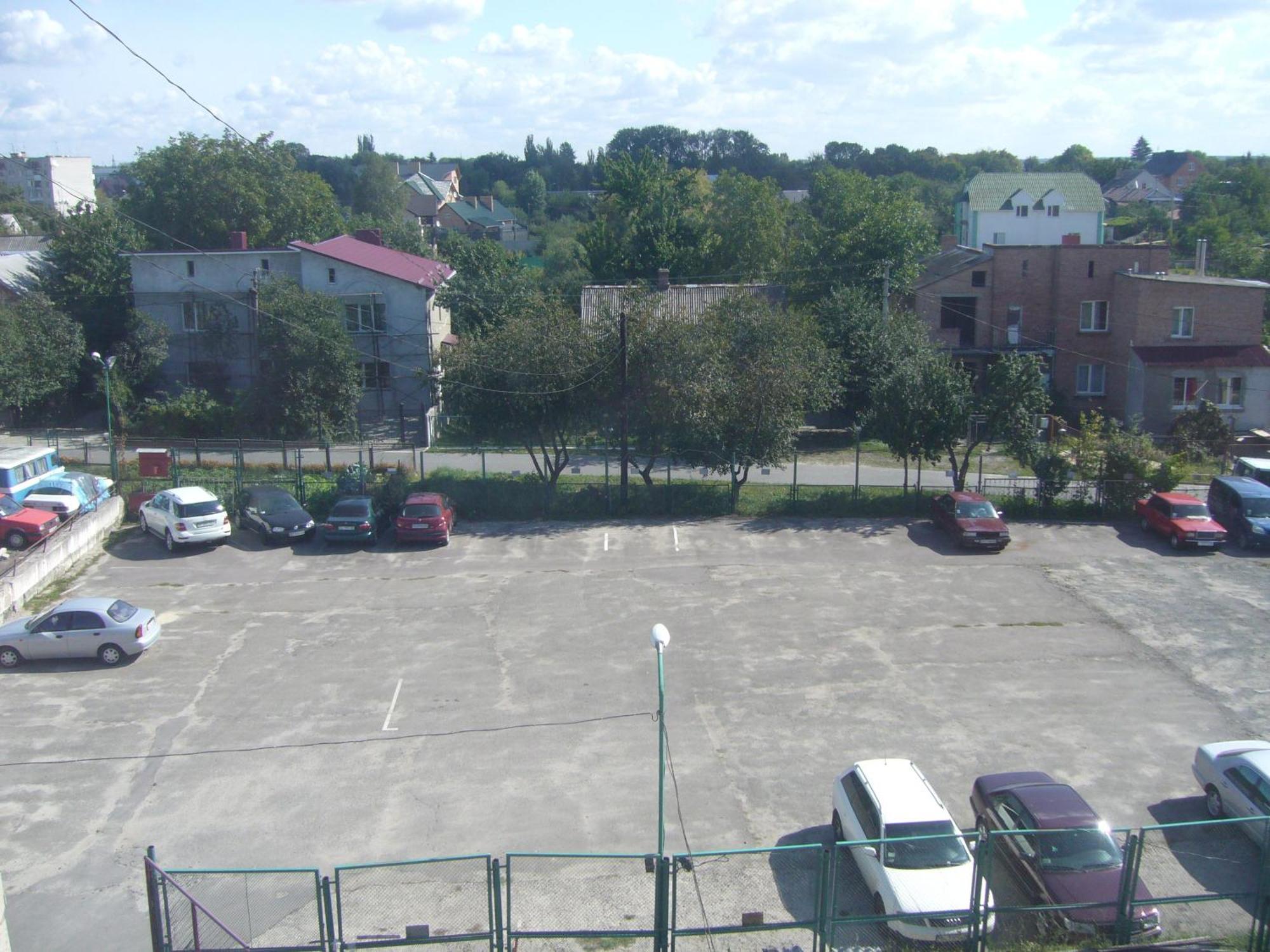 Hotel Profspilkovyi Луцьк Екстер'єр фото